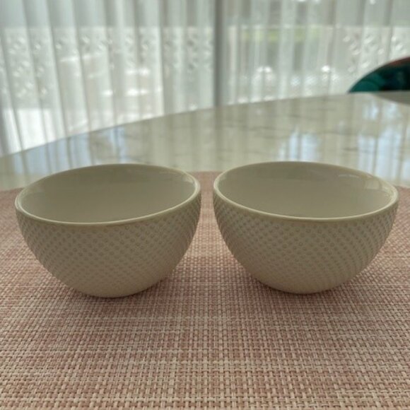 West Elm White Beige Dots Textured Stoneware - Set of 2 Small Bowls - Picture 1 of 3